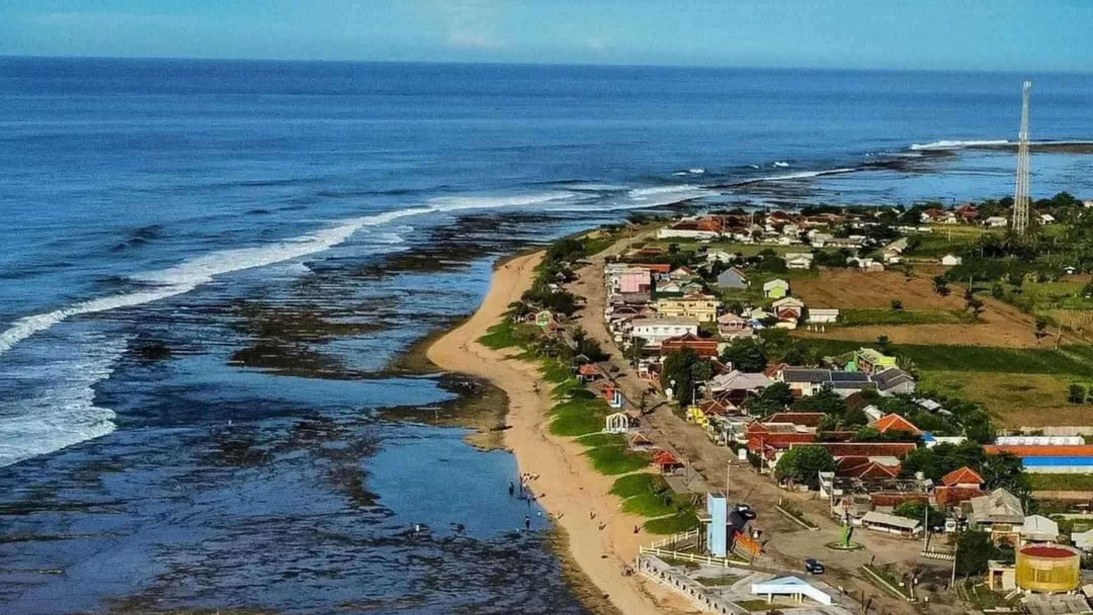 Rekomendasi Pantai di Selatan Garut yang Cocok untuk Ngabuburit Sore Hari